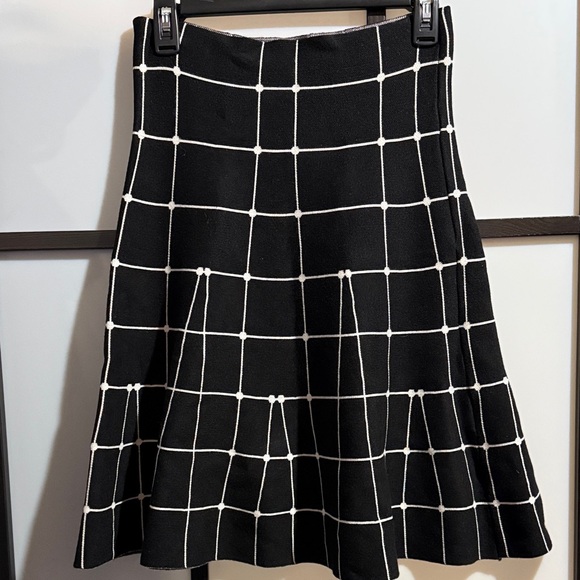 Max Studio Dresses & Skirts - Max Studio Black and White Grid Skater Skirt